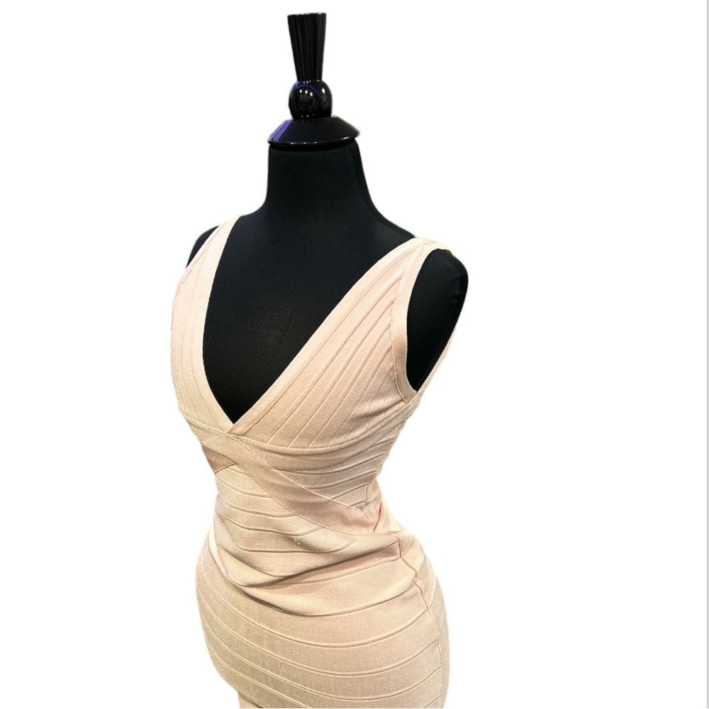 Light pink Bodycon Mini Dress - Picture 6 of 10